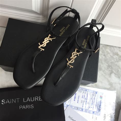 Women's Saint Laurent Flats .